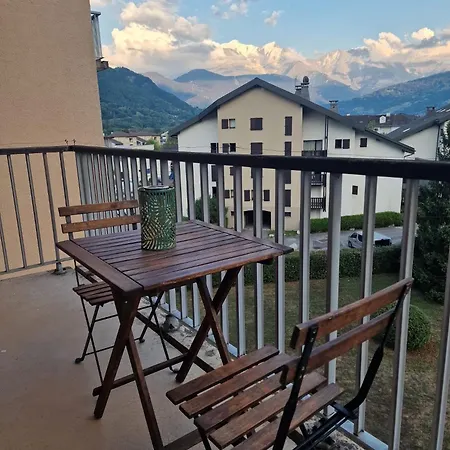 Chaleureux Avec Vue Montagne Montblanc 아파트